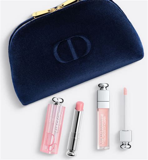 cofanetto dior con pochette|Cofanetto makeup e skincare: labbra idratate e luminose.